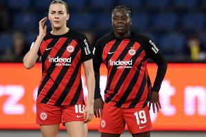 Anyomi und Freigang treffen: Frankfurt schlägt Bremen