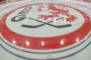 "Kämpfen um Lösungen": DEG wieder von Finanzsorgen geplagt