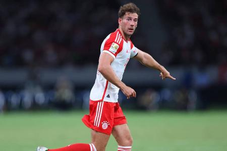 MITTELFELD: Leon Goretzka - Note: 4,0 - War bemüht, das Spiel des FC Bayern im Kombinationsspiel zu lenken. Brachte viele lange Pässe an. Die letzte Zielstrebigkeit fehlte aber. Trotzdem noch deutlich besser als Laimer neben ihm.