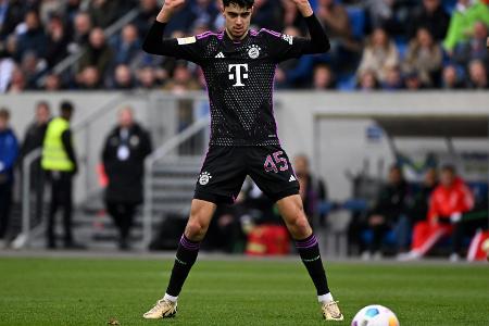 FC Bayern: Pavlovic und Guerreiro wieder im Training