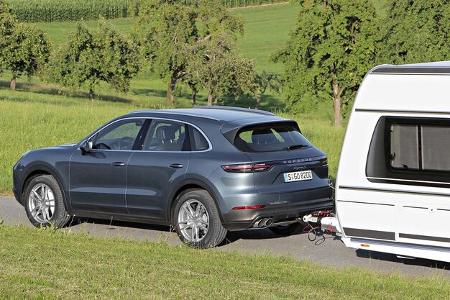 car2018 Porsche Cayenne S