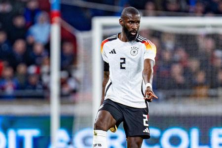 ABWEHR: Antonio Rüdiger - Note: 2,0 - Der Abwehrchef im deutschen Team. Fungiert als resoluter Abräumer in der Viererkette und Lautsprecher in der Defensive. In dieser Form nicht aus der ersten Elf wegzudenken. Hat seinen Stammplatz für die EM sicher.