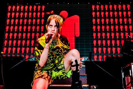 Mysteriöse Hinweise weltweit: Neues Album von Billie Eilish?