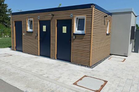 Stellplatz der Panorama-Therme Beuren - WCs