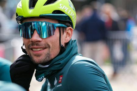 Baskenland: Roglic stürzt und bleibt vorne