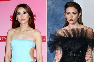 Culkin-Verlobte Song posiert mit seiner Patentochter Paris Jackson