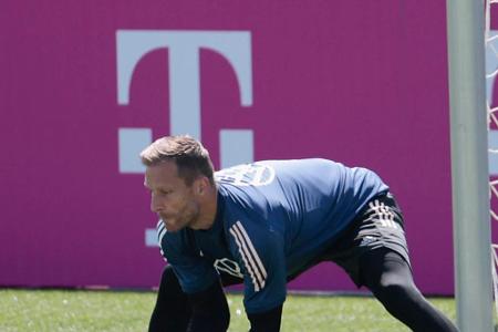 Oliver Baumann - ohne Bewertung - Blieb ohne Einsatz. Muss sich bei der TSG Hoffenheim für ein EM-Ticket empfehlen.