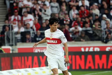 Wooyeong Jeong (ab 68.) - Note: 3,0 - Fand erst in den letzten Minuten seine Rolle und initiierte dann mehrfach schnelle Gegenstöße. Belohnt wurde das nicht mehr.