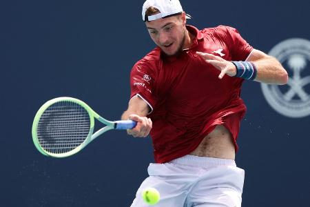 Starkes Comeback: Struff zieht in die zweite Runde ein