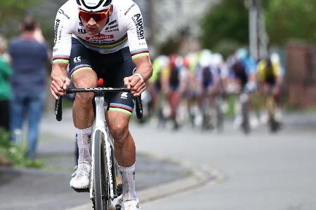 Paris-Roubaix: Sieg für Weltmeister van der Poel