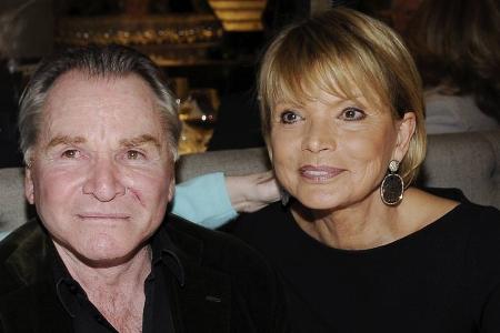 Uschi Glas und mehr: Viele Prominente bei Beerdigung von Fritz Wepper