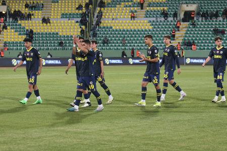 Nach Spielabbruch: Fener zu Geldstrafe verurteilt