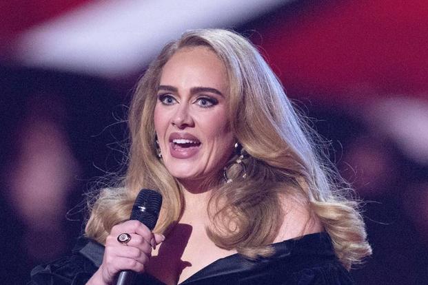 Ähnliches wusste auch Adele zu berichten. Nachdem die Sängerin in der Vergangenheit immer ein wenig mit ihrem Selbstbewusstsein gehadert hatte, stellte sie nach der Geburt von Sohn Angelo fest: 