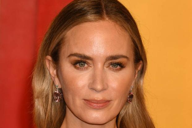 Emily Blunt stellte fest, dass sich ihre Einstellung zu ihrem Beruf änderte, nachdem sie Mutter wurde. 