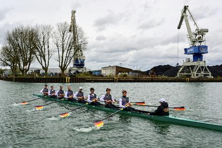 Rudern: Deutschland-Achter zum Auftakt nur Zweiter