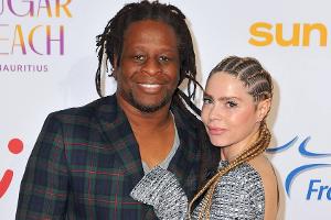 Mola Adebisi und Adelina Zilai verraten das Babygeschlecht