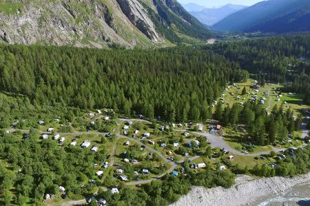 Vogelperspektive, WŠlder, Berge, HŠuser, Campingvans, Autos, 