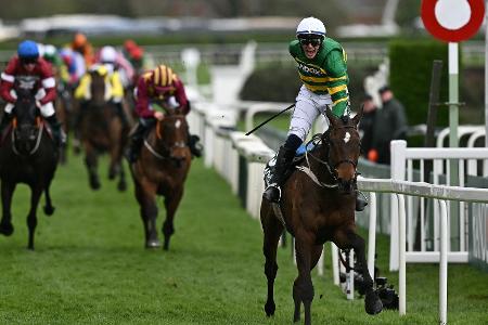 Galopp: I Am Maximus gewinnt Grand National