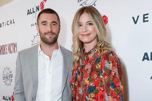 "Revenge-"Stars Josh Bowman und Emily VanCamp: Das zweite Baby ist da