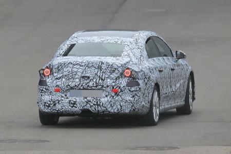 Erlkönig Mercedes EQA