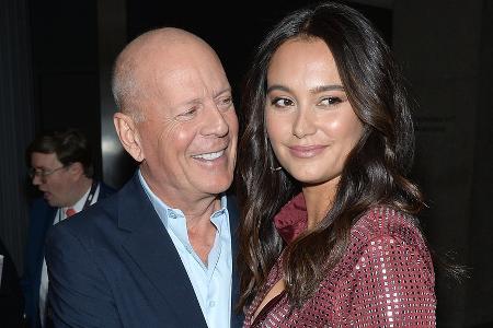 Erinnerungen an glückliche Zeiten: Emma Heming-Willis öffnet Fotoalbum