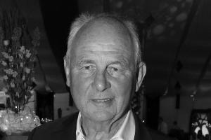 Mit 78 Jahren: Fußball-Weltmeister Bernd Hölzenbein ist gestorben