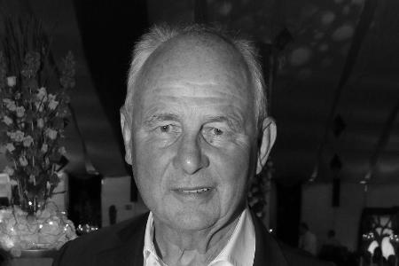 Mit 78 Jahren: Fußball-Weltmeister Bernd Hölzenbein ist gestorben