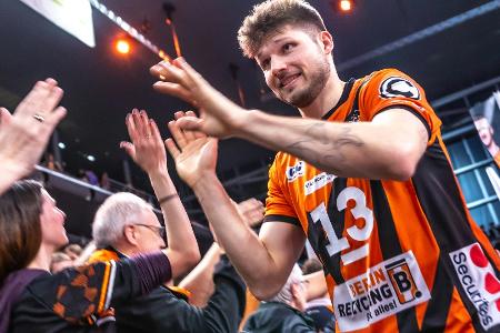 Volleyball: Einsatz von Berliner Schott ungewiss