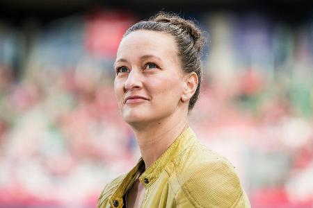 Schult wirbt für mehr Gleichberechtigung für Mütter