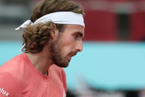 Überraschung in Madrid: Tsitsipas verliert Auftaktmatch