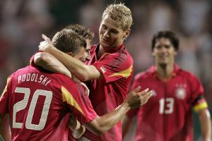 Sinkiewicz über Podolski: "... dann wird er FC-Präsident"