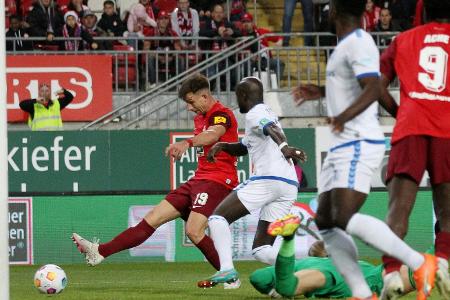 Der Betze bebt: Lautern siegt nach Hanslik-Doppelpack