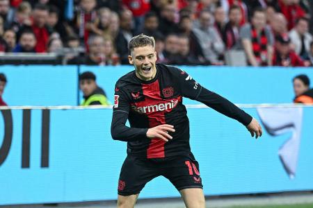Florian Wirtz (bis 76.) - Note: 1,5 - Mit dem Ball am Fuß immer eine Gefahr. An fast jedem gefährlichen Angriff direkt beteiligt. Hatte immer eine zündende Idee auf Lager. Legte erst die erste Riesenchance für Frimpong auf und schob wenige Minuten später dann eiskalt zur Führung ein.