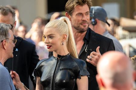 ...Anya Taylor-Joy die Titelrolle der Furiosa spielt. Der Film ist ein Prequel zu...