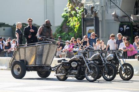 Die Promo verspricht auf jeden Fall ein gigantisches Spektakel.