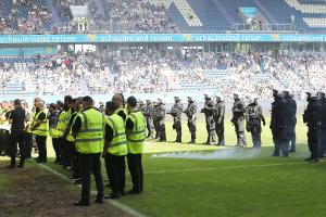 3. Liga: Schwere Randale bei Absteiger Duisburg