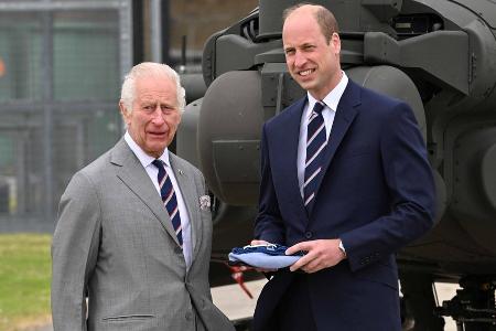 Für Harry vorgesehen? König Charles vergibt Militärtitel an William