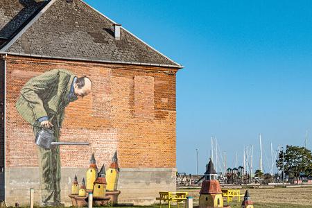 Faaborg, Graffiti, Altstadt, Glockenturm von St. Nikolai