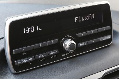 Mazda 3 Skyaktiv-G 100, Monitor, Display