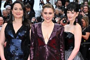 Cannes-Jury im Glitzer-Partnerlook auf dem roten Teppich