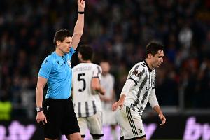 Deutsche EM-Schiedsrichter begrüßen "Motzverbot"