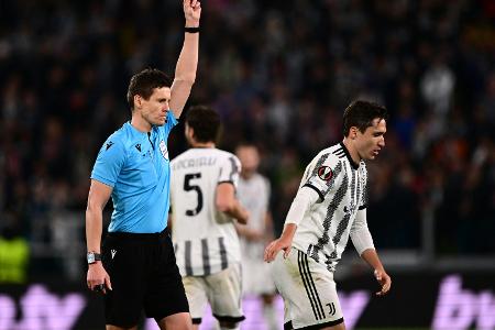 Deutsche EM-Schiedsrichter begrüßen 