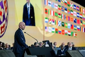 Infantino kündigt neues "FIFA"-Videospiel an