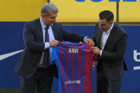 Nach Rolle rückwärts: Xavi bei Barca vor dem Aus