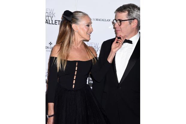 Mittlerweile sind die Kids alt genug, um auch mal allein zu bleiben. Das Paar, welches seit mehr 30 Jahren zusammen ist, hat übrigens in dieser Zeit noch nie eine getrennte Nacht verbracht, wenn es ni ...