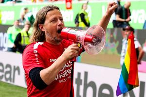 "Du hast die Haare schön": Mainzer feiern Retter Henriksen