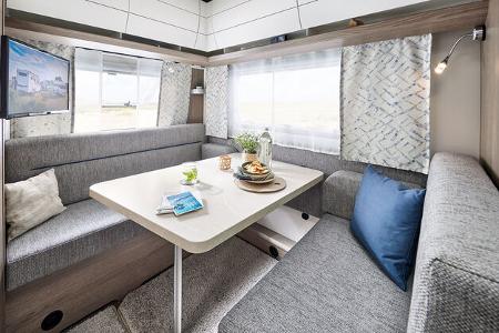 Wohnwagen Hobby Ontour 390 sf Sitzgruppe