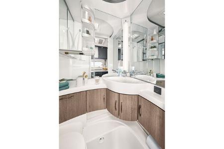 Wohnwagen Hobby Ontour 460 dl Waschraum