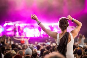 Entspanntes Feiern: Zehn Tipps für kleine Festivals