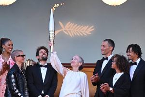 Das Olympische Feuer ist bei den Filmfestspielen von Cannes angekommen
